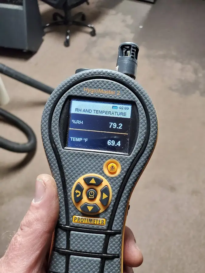 Moisture meter humidity assessment for Mold Remediation & Removal in Manitowoc